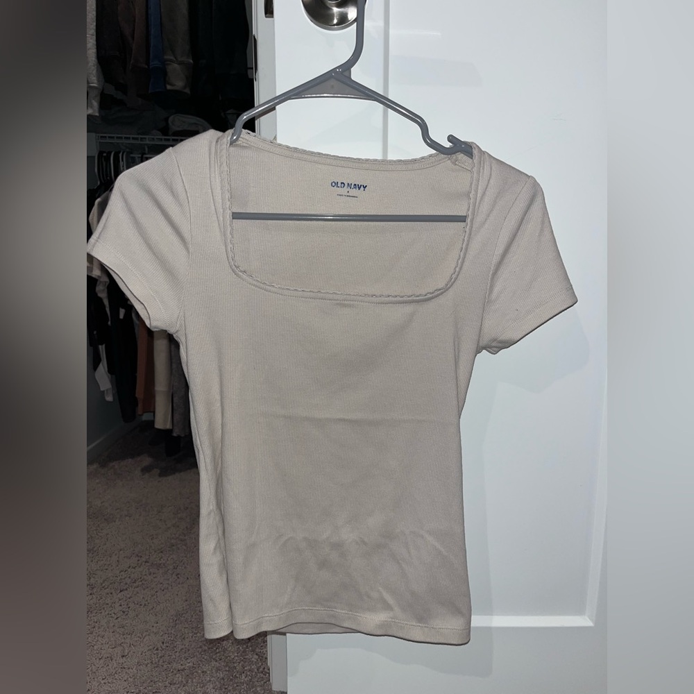 Old Navy Women's Beige Short Sleeve Tee